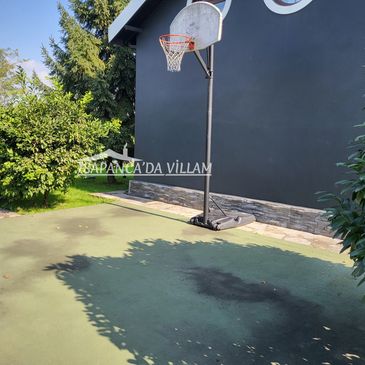 Evimizin basketbol sahası