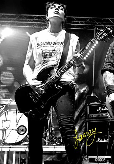 Suzie, superjesus, photo by Baditude live photographer Laney.