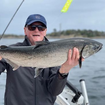 Hunter Grant, Chinook Salmon, Victoria Salmon fishing Charter, fishing Charter, salmon fishing, hali