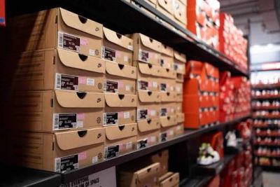 Footwear in warehouse Asia sourcing
