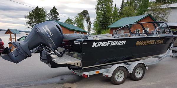 Lac Seul Guide's rig at Moosehorn Lodge in Sioux Lookout, Ontario Canada 
Fishing Lac seul