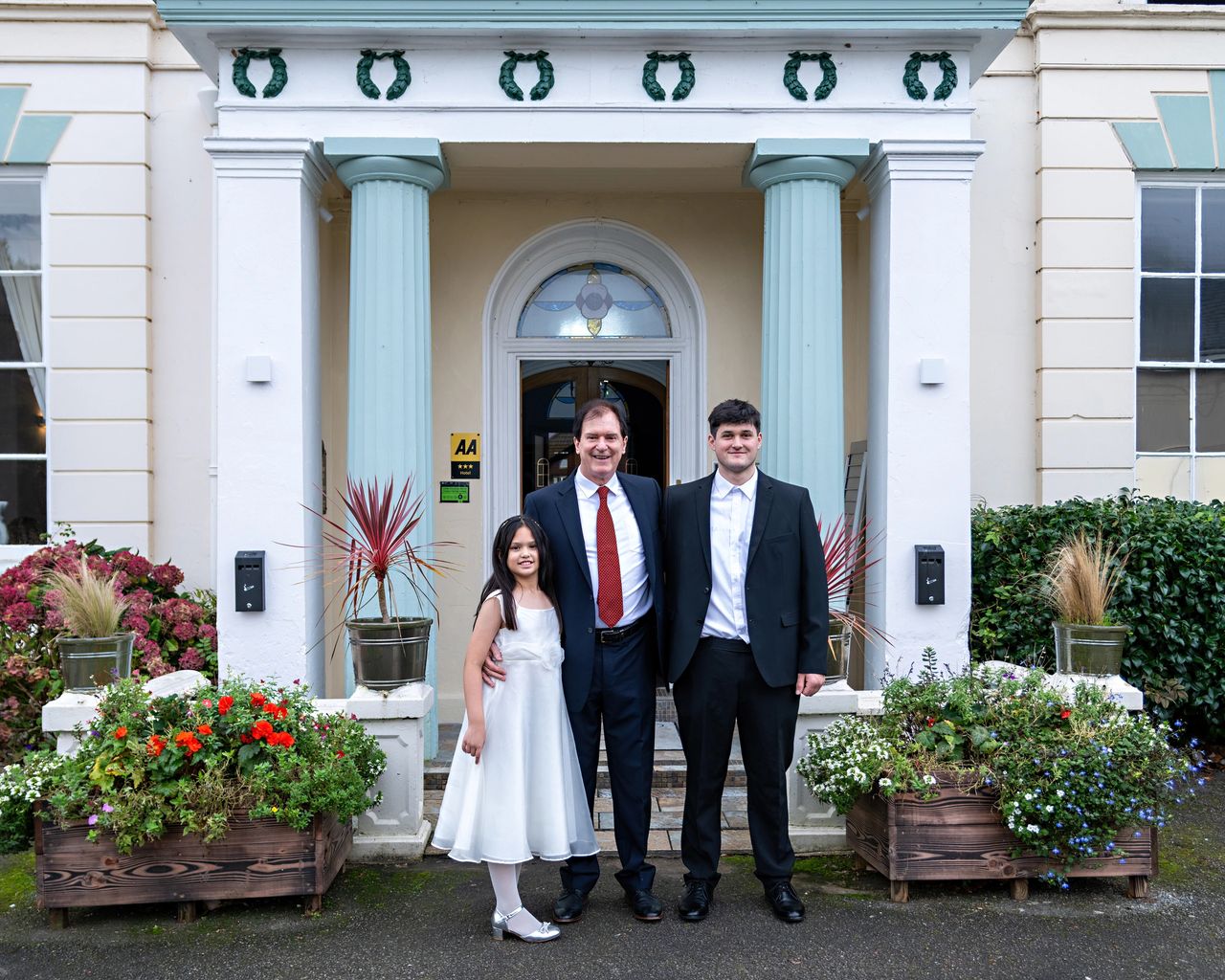 Wedding photographer Norton House Hotel Swansea Wedding photographer Norton House Hotel Swansea