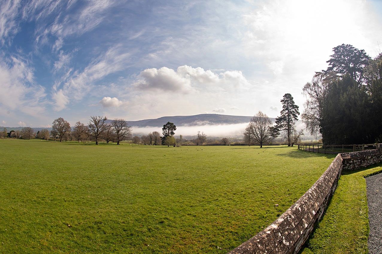 budget wedding photography Brecon budget wedding photography Brecon
