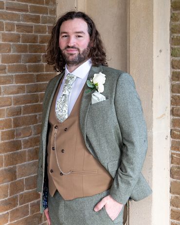 Three Quarter Length Portraiture