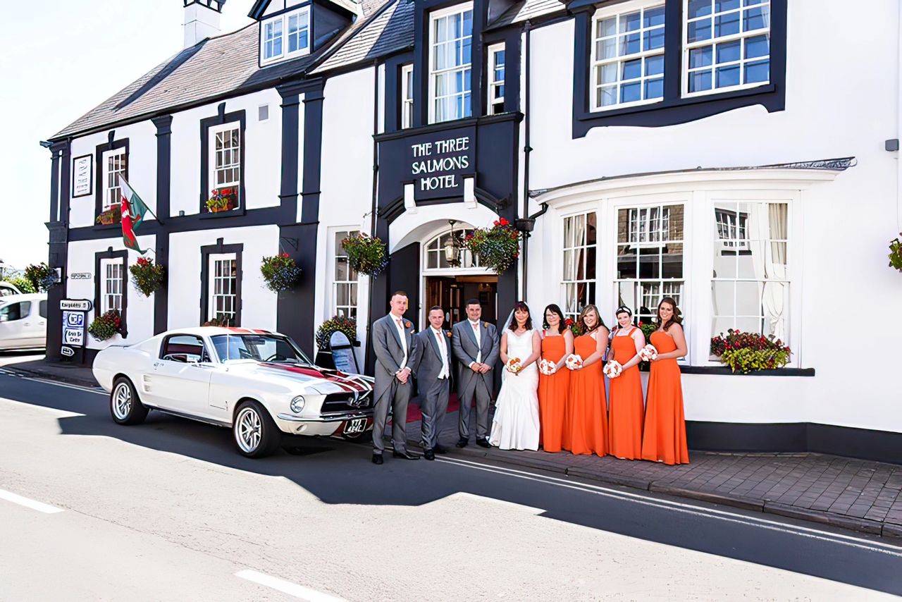 Three Salmons wedding photography Three Salmons wedding photography