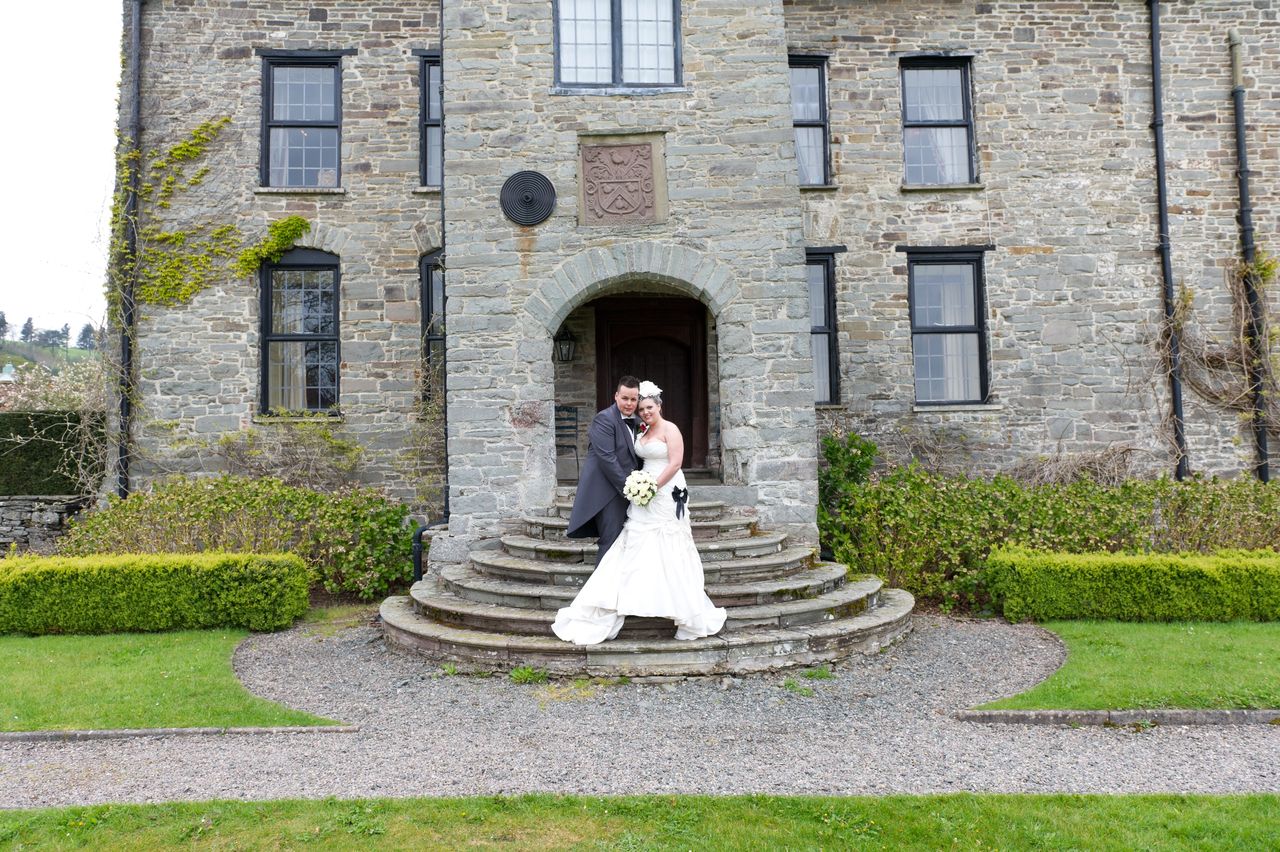Wedding Llangoed Hall wedding photographer at Llangoed Hall