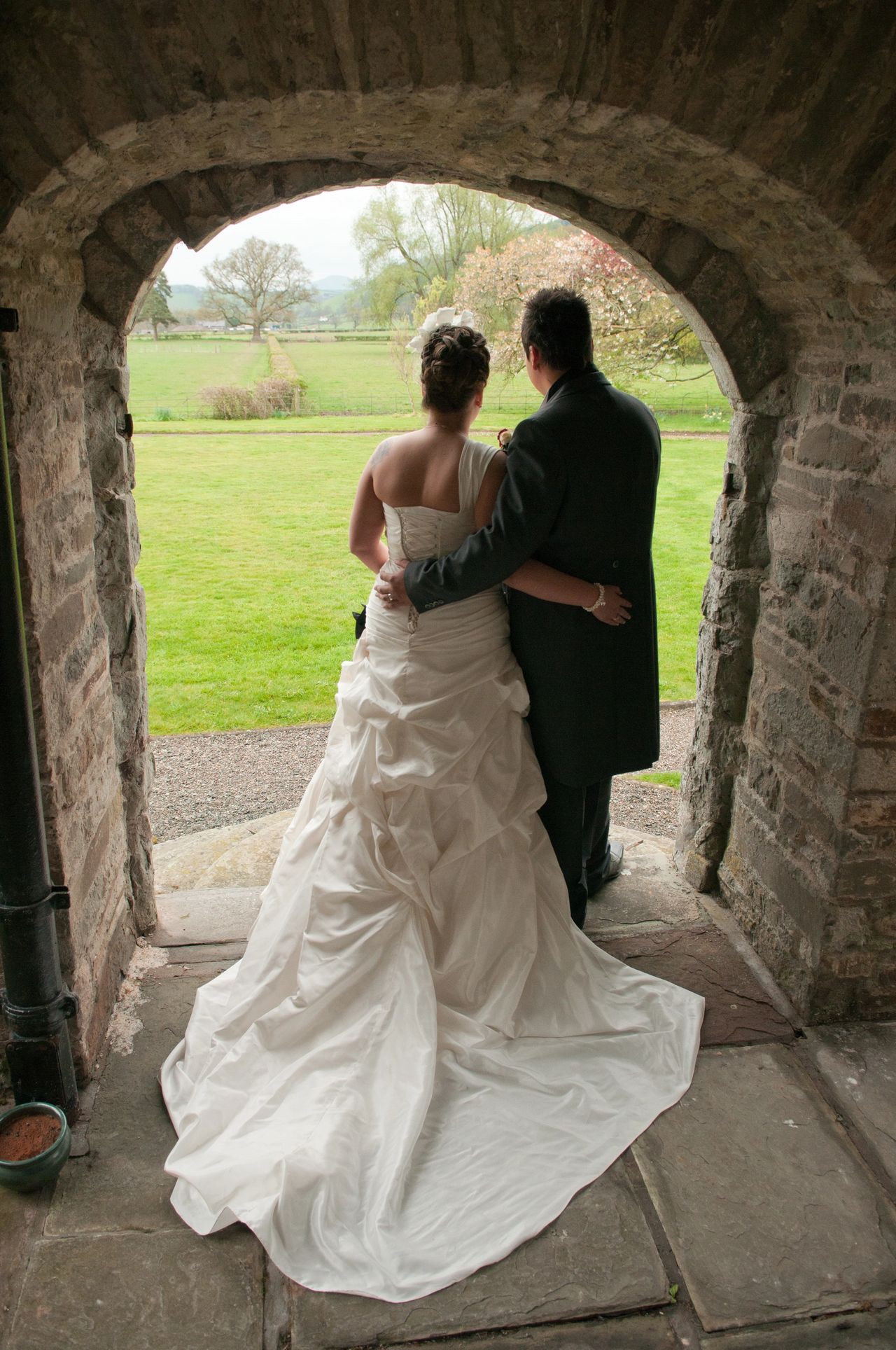 Cheap Brecon Wedding Photography Cheap Brecon Wedding Photography