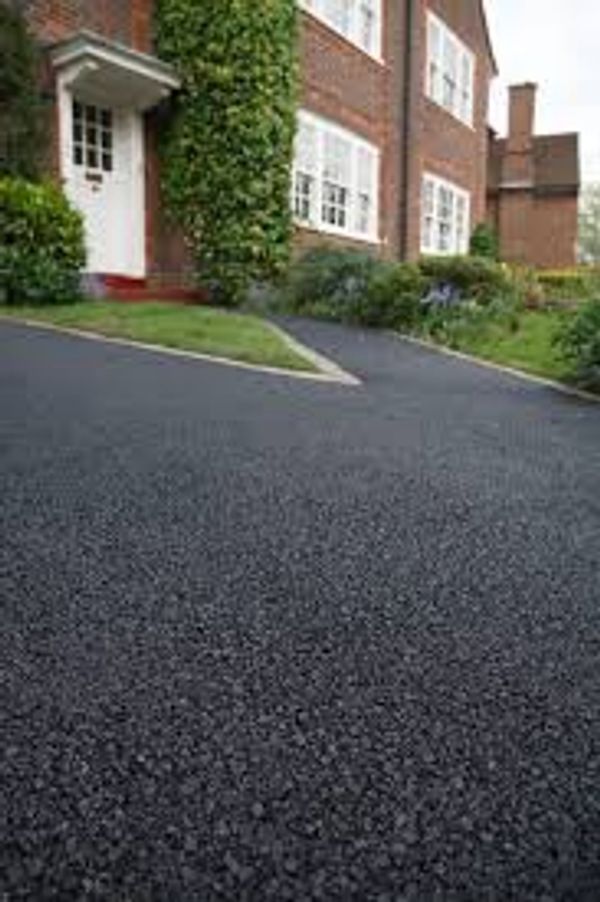 Landscaping contractors Exeter hard landscaping near me patio installation services garden design