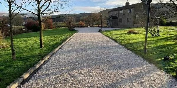 Quality decking installation Exeter. Devon Landscaping's expert team. Get a quote today!