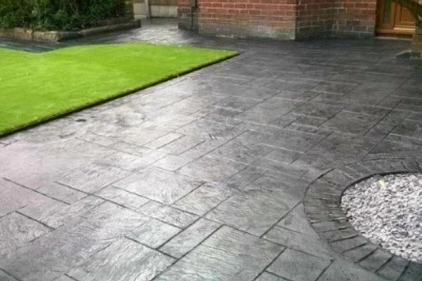 Decking prices Exeter | Garden deck builders | Composite decking installation Devon