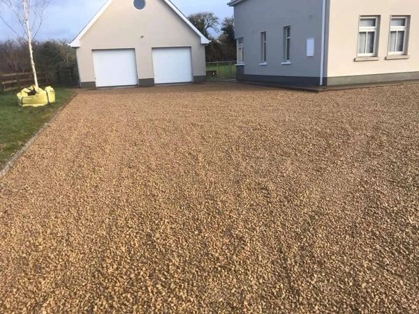 Transform your Exeter garden. Devon Landscaping's professional design service.