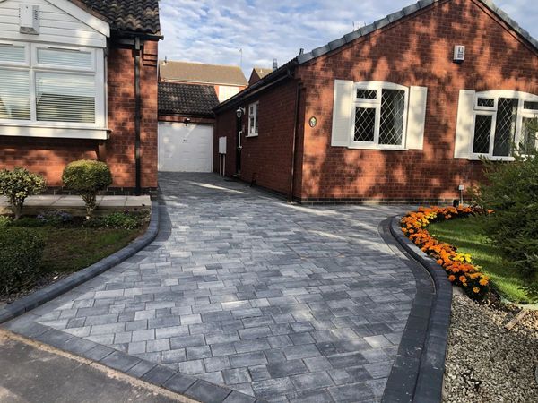 Garden designers Devon | Local landscaping Exeter | Best rates
