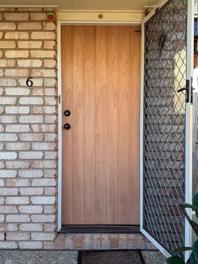 CARLOWAY V GROOVE DOOR
