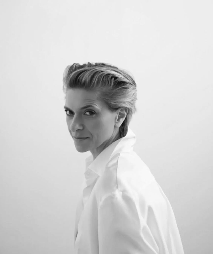 Ivona Acklam, founder of Decode5D™, Karuna
Reiki Master Teacher and Kabbalist, London