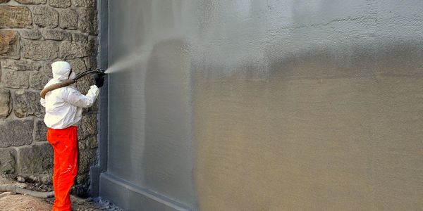 Long-term protection through liquid membranes.