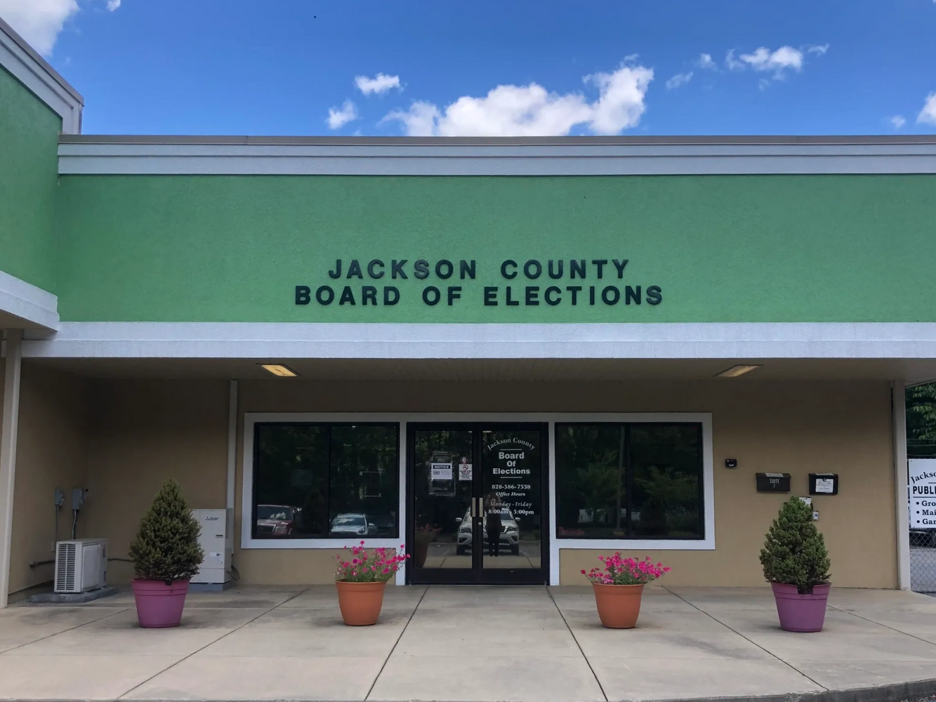 Jackson Co. BOE Office facade