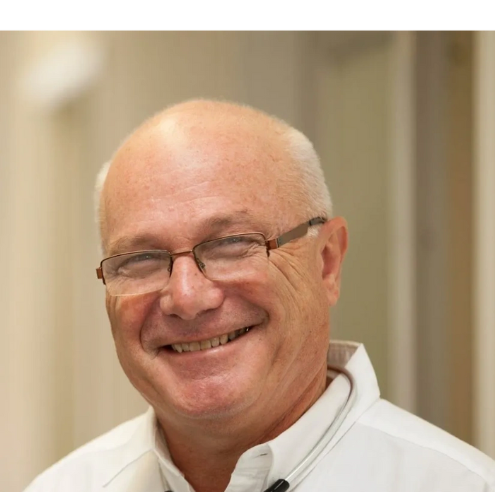 Dr Phil Burrell, GP.
Authorised Prescriber of Medical Cannabis, and medical marijuana.