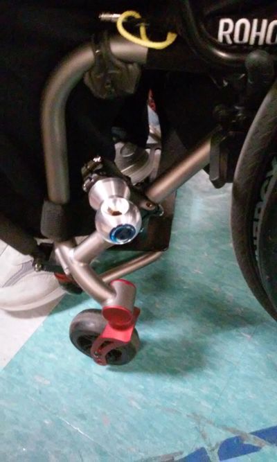 Hitchball placement on angled tube