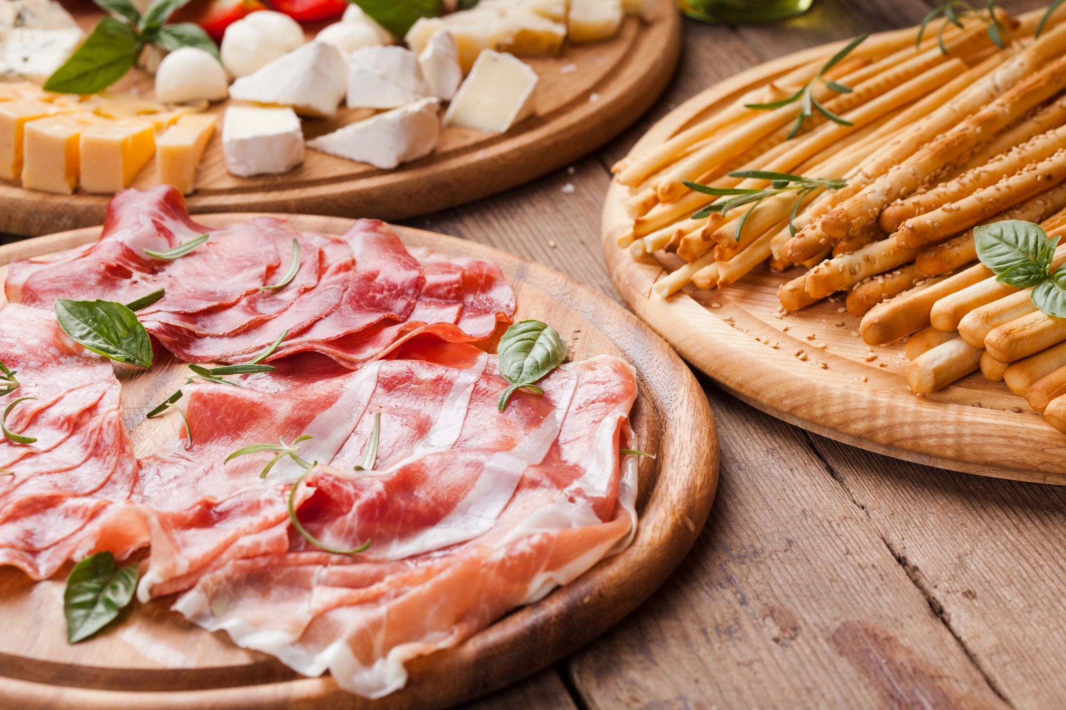 Delicatessen, Italian Sausage Piero's Deli Hoddesdon, England