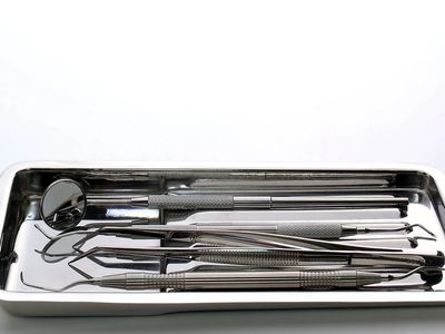 picture of dental instruments on a tray