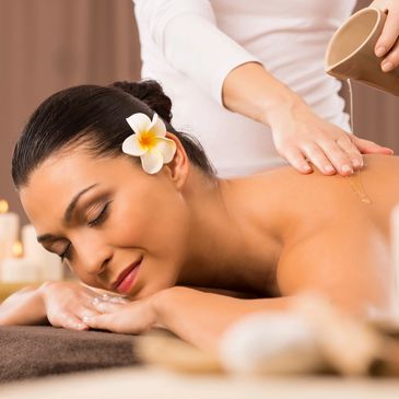 Massothérapie
Traitement de la douleur
Massage spécifique
Massage thérapeutique
Massage suédois
Mass