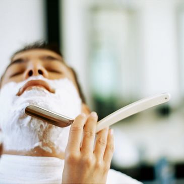 Straight Razor Shave and Line Up 