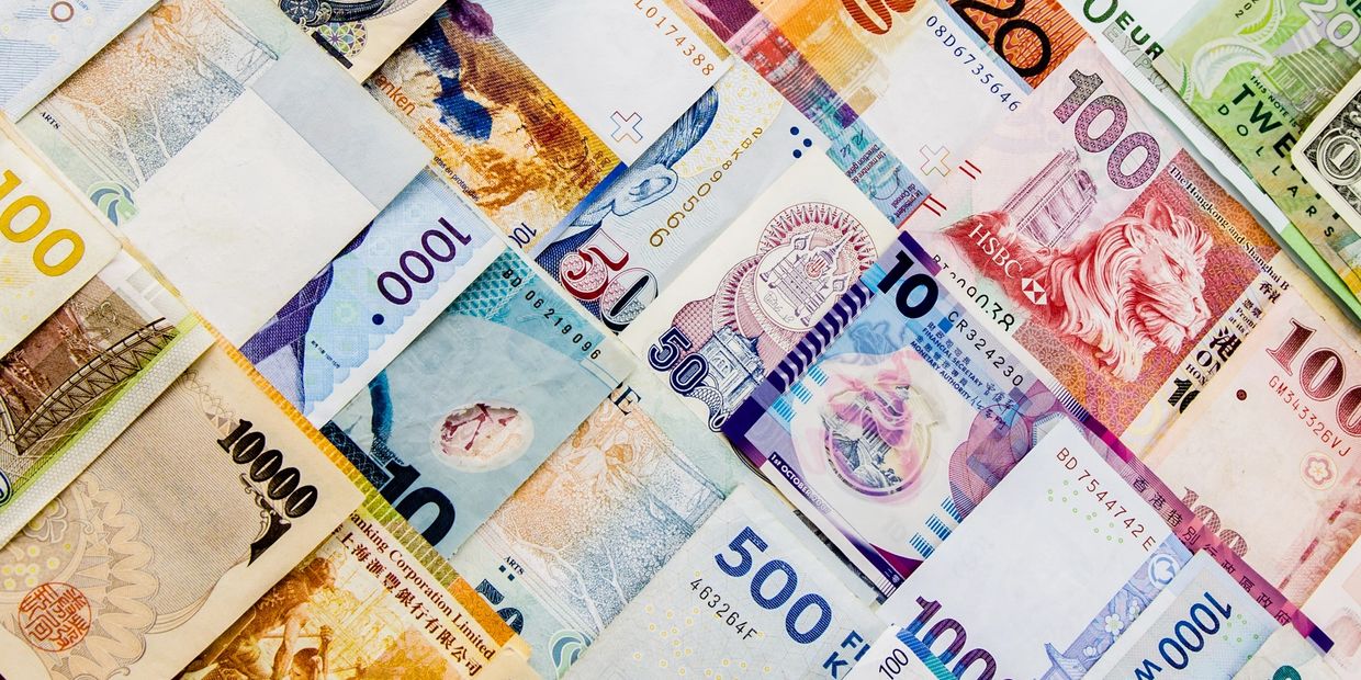 euro, euros, pound, pounds, peso, pesos, liras, yen, yuan, krona, zloti, rubles, €,¥,$,₽,₨,£, ฿, ₺,₱