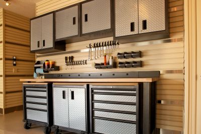 What a wonderful and organized kitchen! 