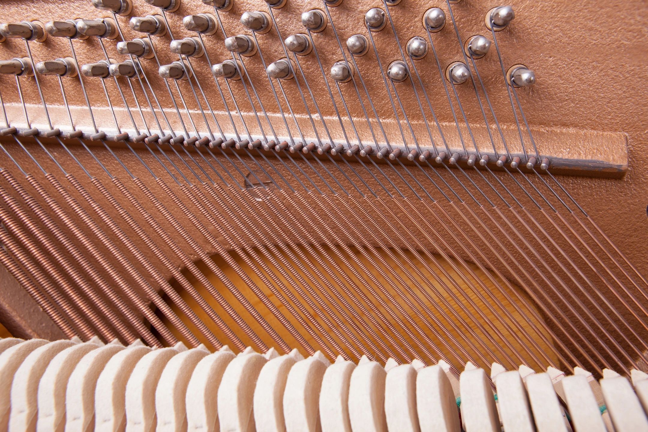 Piano Tuner Orlando - Bob Maret - Piano Tuner, Piano Tuning