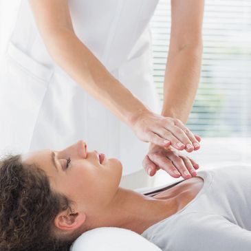 Polarity Therapy can aid with fatigue, stress, anxiety, and certain symptoms of illness. 