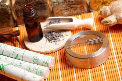 Moxa
Acupuncture needles
Herbs
Herbal medicine