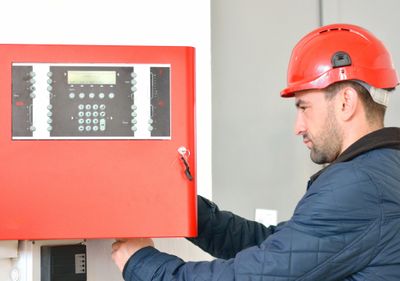 Fire Alarm Engineer Careers Jobs in Milton Keynes, Bedford, Luton, Northampton. 