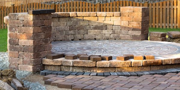 Patio Wall with Custom Brick Layout