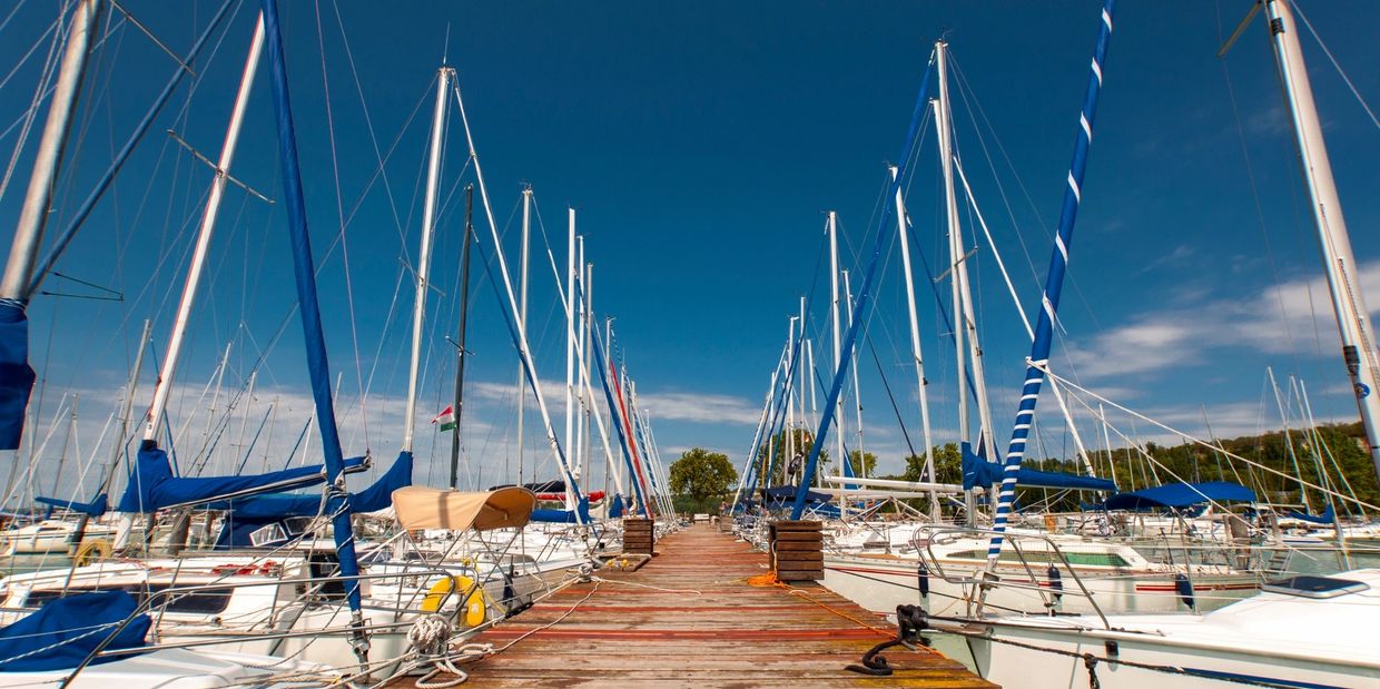 TVA Shoreline permits for boat houses on Lake Guntersville