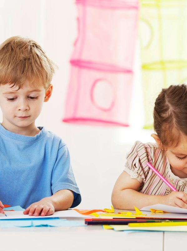 children drawing at day care
