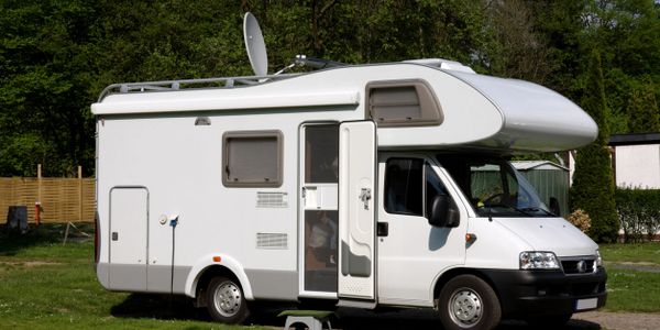 Salisbury Storage offer mobile home, motorhome and caravan storage in Salisbury England