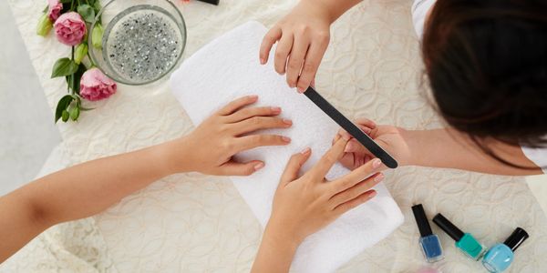 Natural Manicure Services