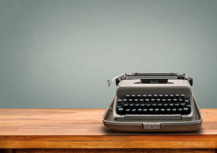 Typewriter to illustrate home page for Healthcare Writing London and Colorado