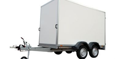 Box trailer that can be serviced