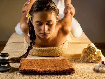 Thai Yoga Massage, The Wellbeing Studio Hucknall