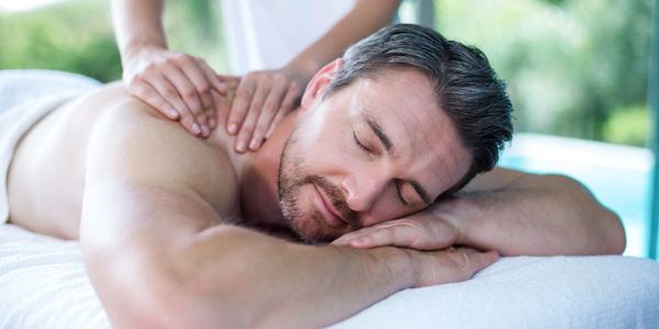 shoulder and neck pain massage