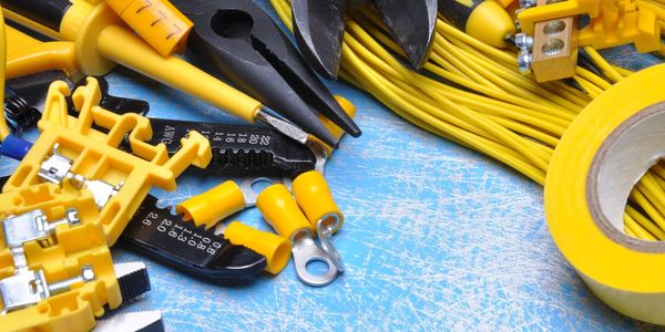 chicago electrician,electrical contractor in chicago, outlets repairs, panel replacement,new service