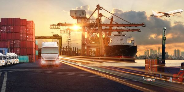 International freight forwarding air and ocean