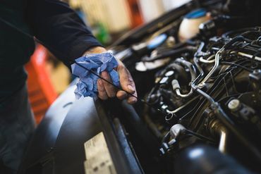 check oil, oil change, maintenance - North County Service Center - Manchester, Maryland