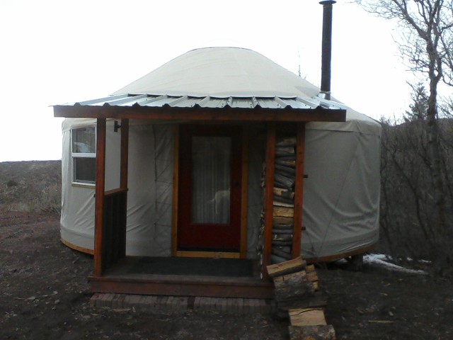 Caribou Yurt - Lodging, Bed and Breakfast, Aire B&b