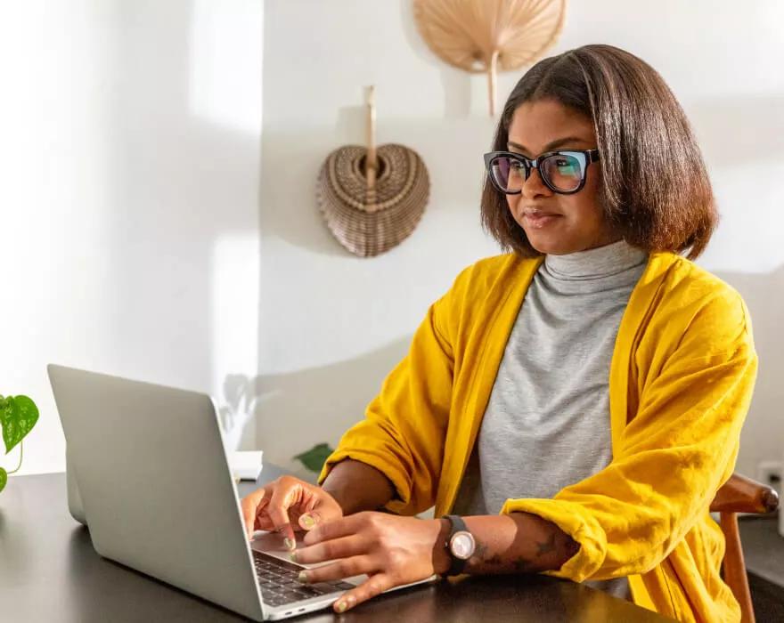 feat cheap domains register your domain