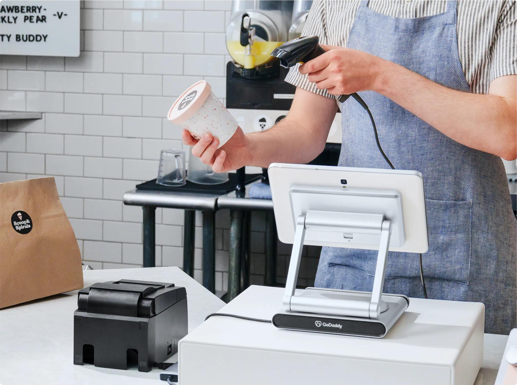 img-f-b-vertical-2-pos-accessories