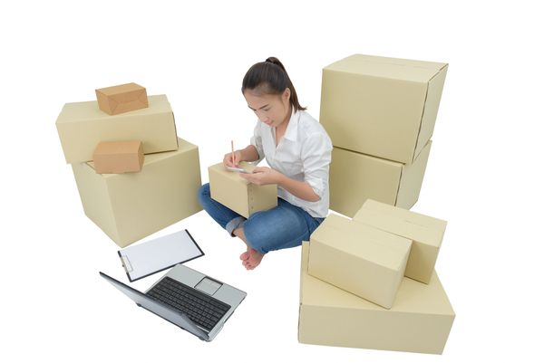 Starting a dropshipping business from home step by step.