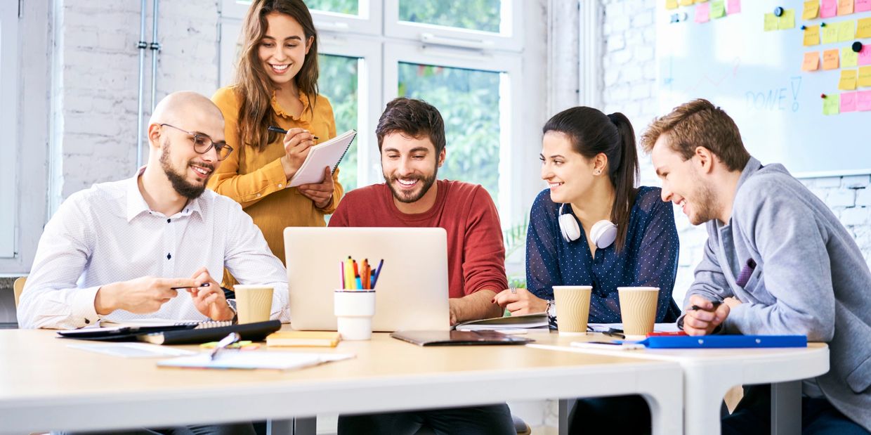 team meeting online locker / Entdecken und Lernen