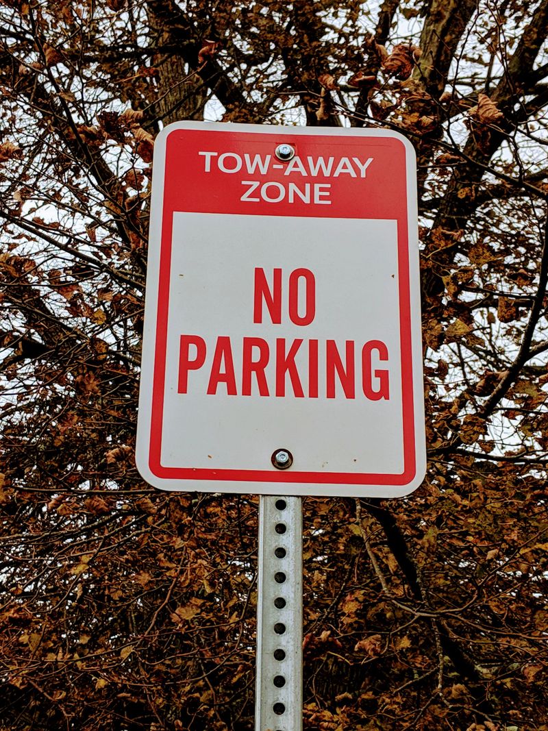 Road side sign no parking